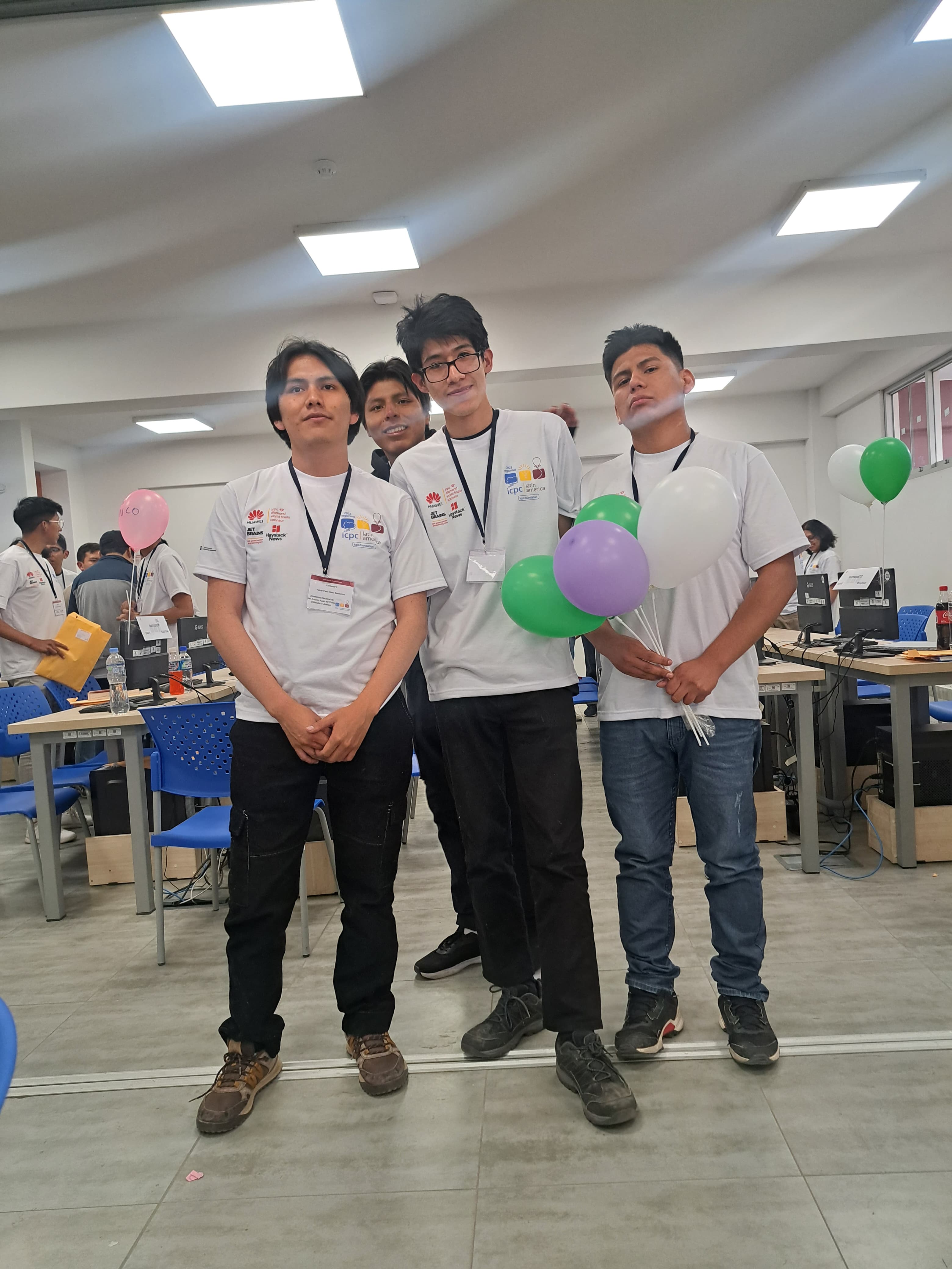 ICPC Team El Bendito Fulkerson